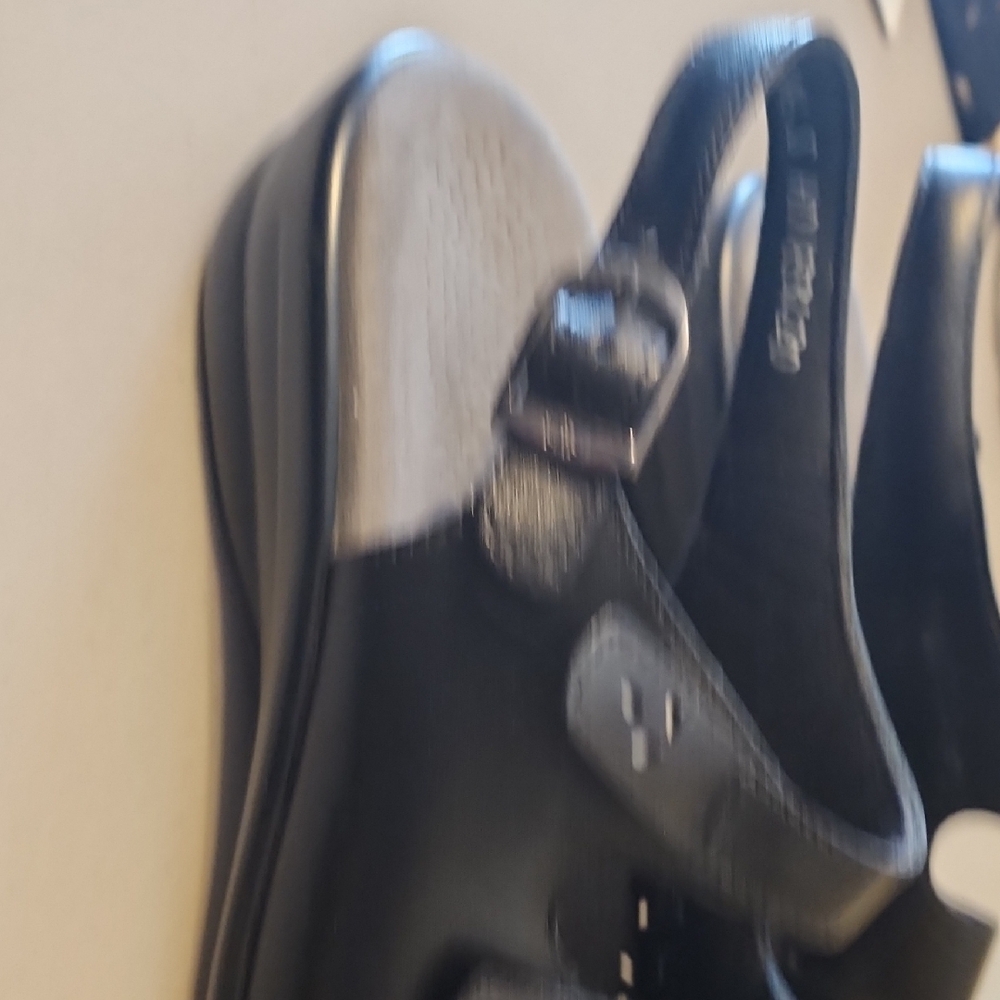 SAS Women's Black Sandals - Picture 5 of 11
